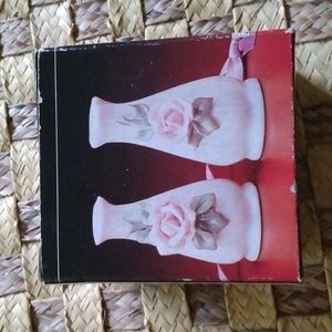 Porcelain salt and pepper shakers